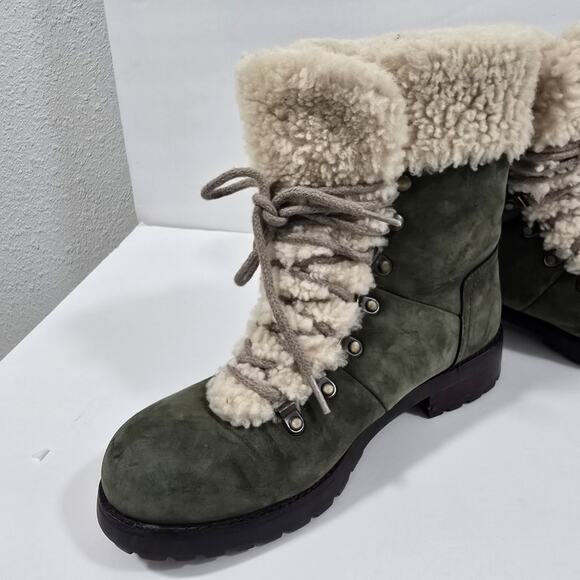 UGG Australia Fraser Womens Short Boots Rugged Leather Size 8.5 Olive Green - Picture 1 of 12